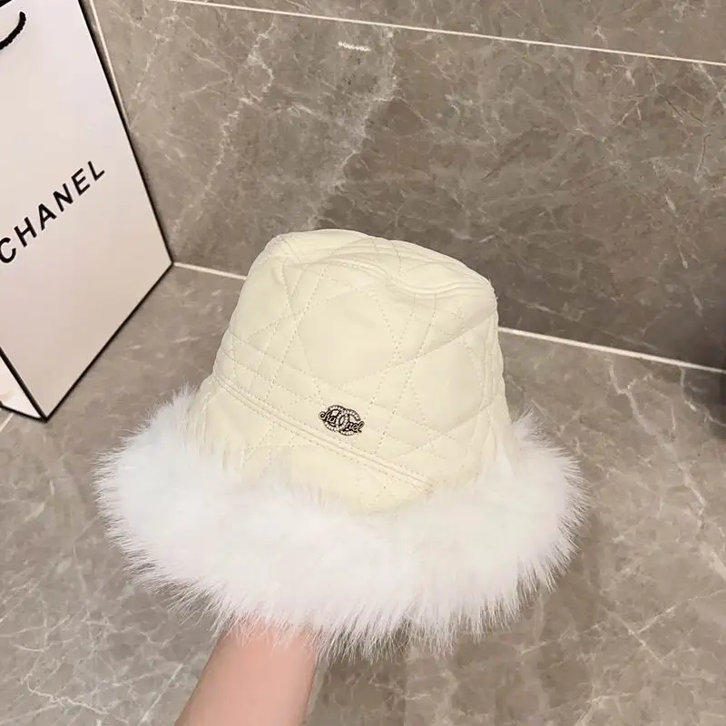 Chanel hat 31 (2)